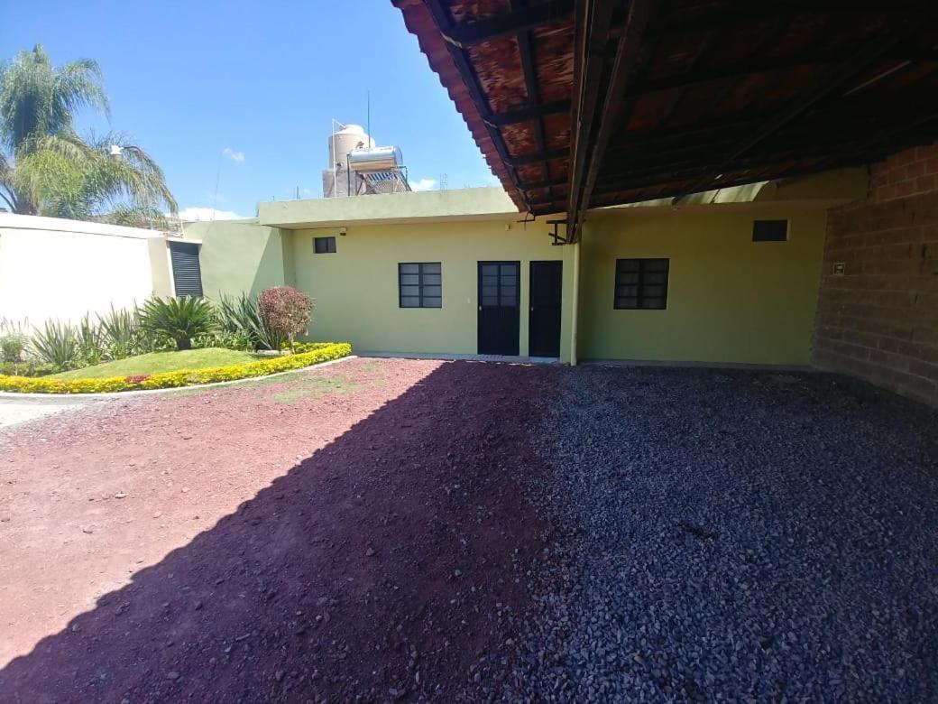 Estancia Santa Fe Celaya  Εξωτερικό φωτογραφία