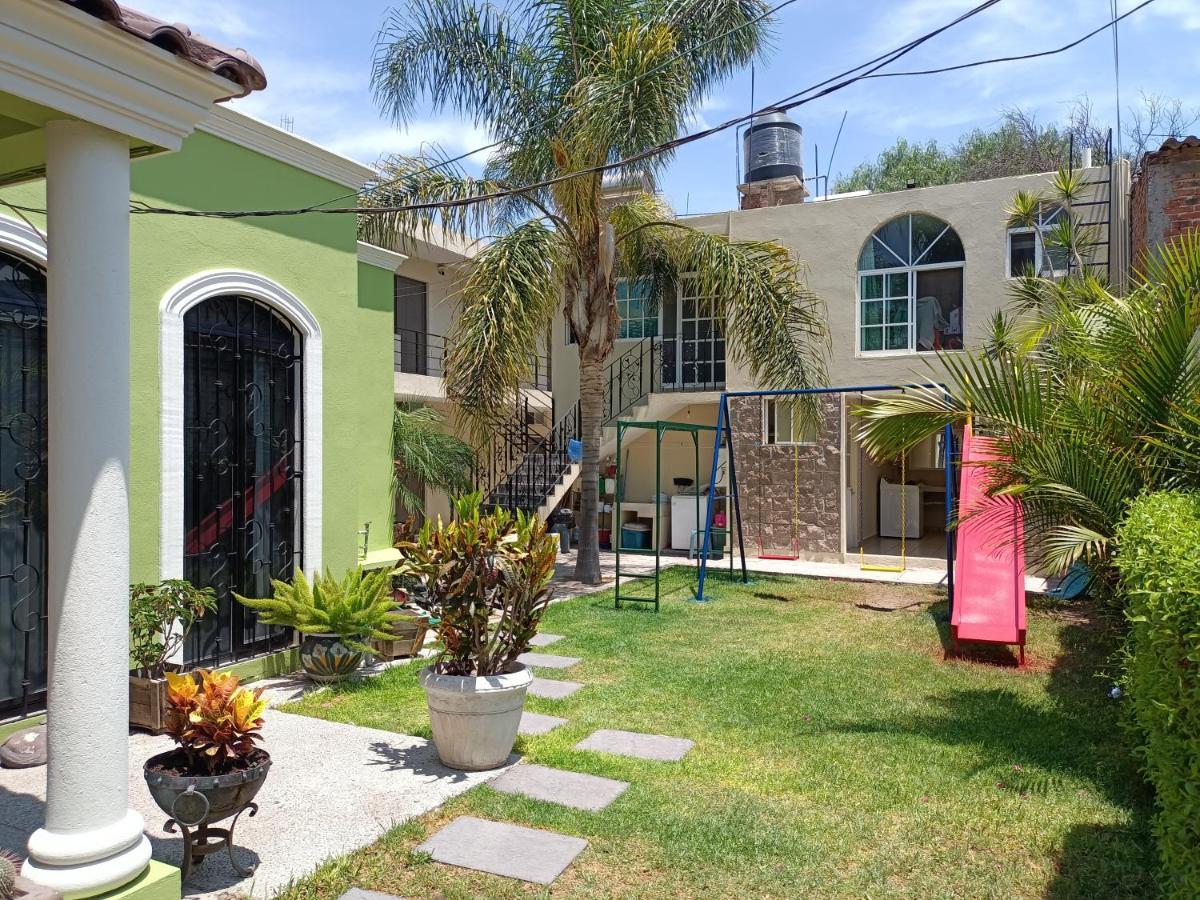 Estancia Santa Fe Celaya  Εξωτερικό φωτογραφία