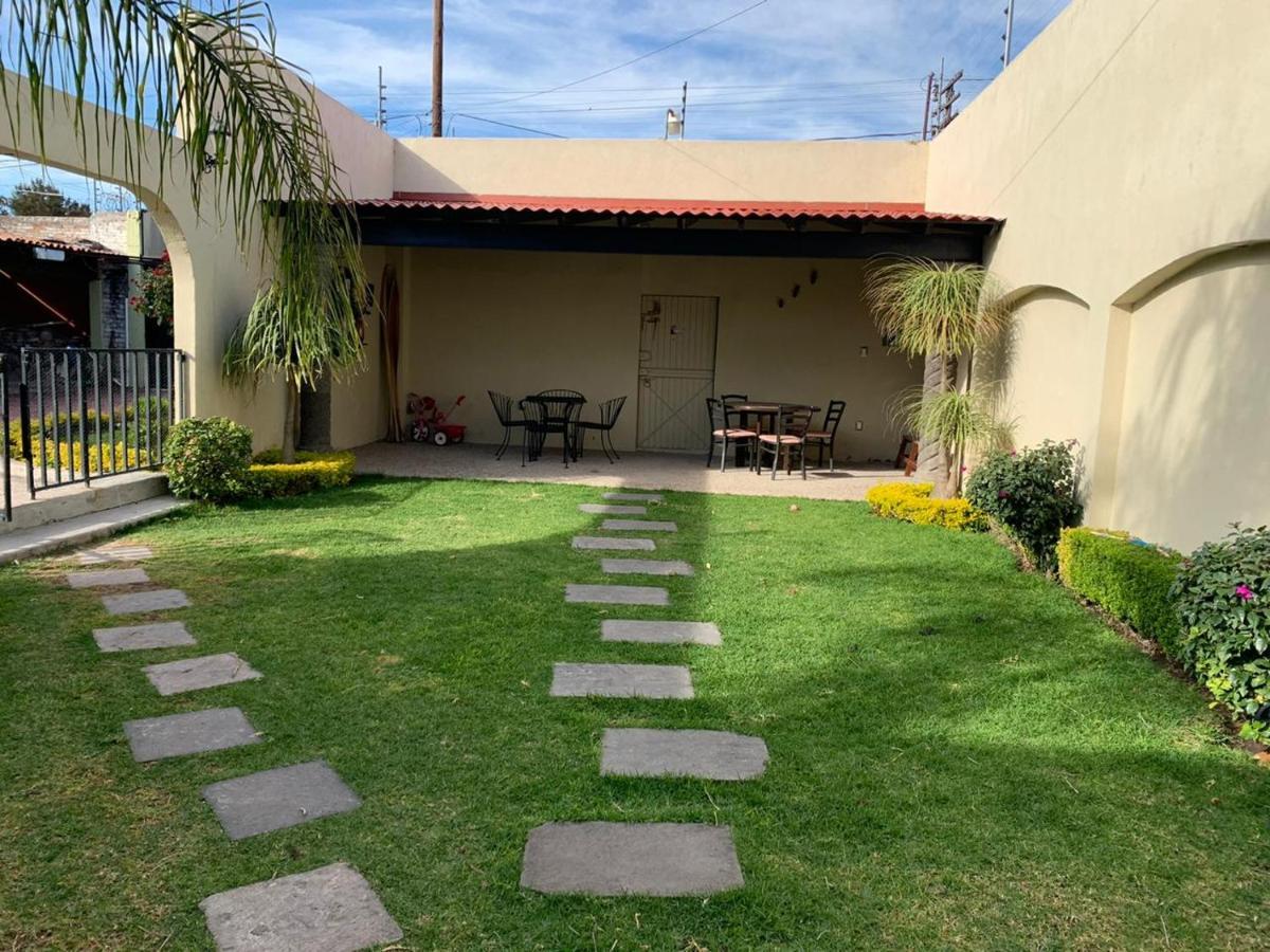 Estancia Santa Fe Celaya  Εξωτερικό φωτογραφία