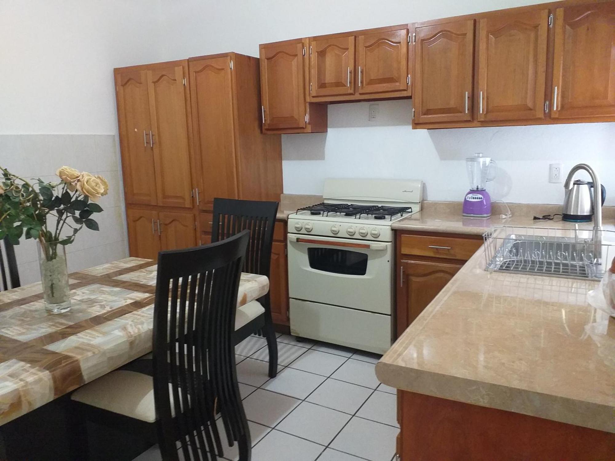 Estancia Santa Fe Celaya  Εξωτερικό φωτογραφία