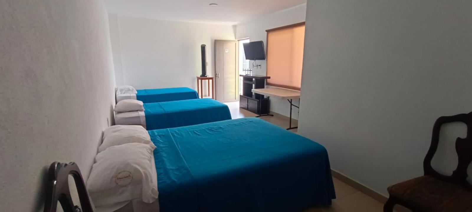 Estancia Santa Fe Celaya  Δωμάτιο φωτογραφία
